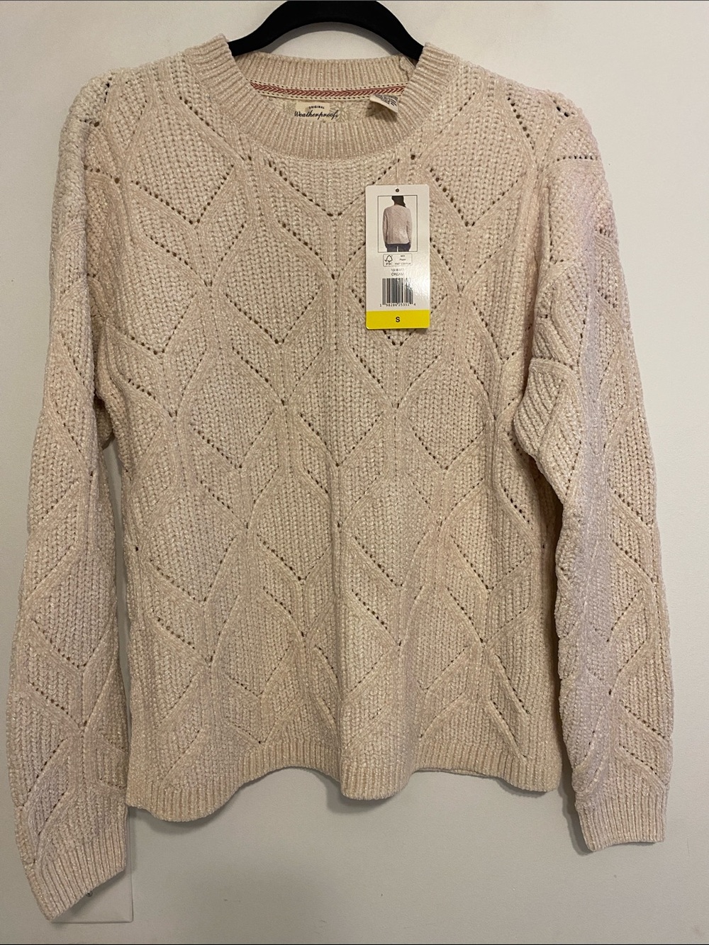Women’s Cream Cable Knit Sweater - Lightweight Crewneck, has some glitter fabric
